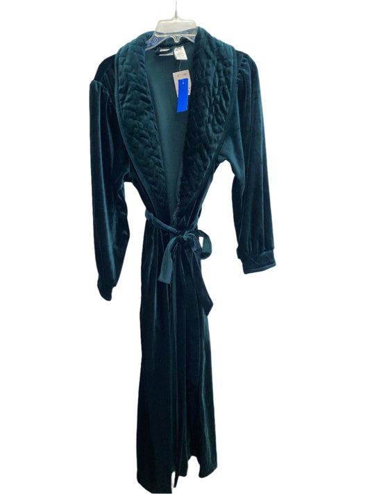 Delicates  Green Velvet Robe NWT, Medium