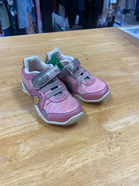 pink StrideRite Shoes Sneakers, 7.5*