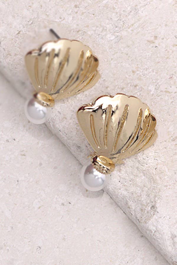 SEASHELL PEARL STUD EARRINGS | 80E3455